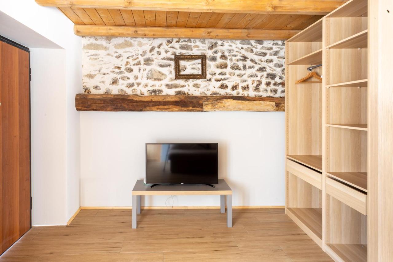 La Posteria By Icasamia It Apartment Orino Exterior photo