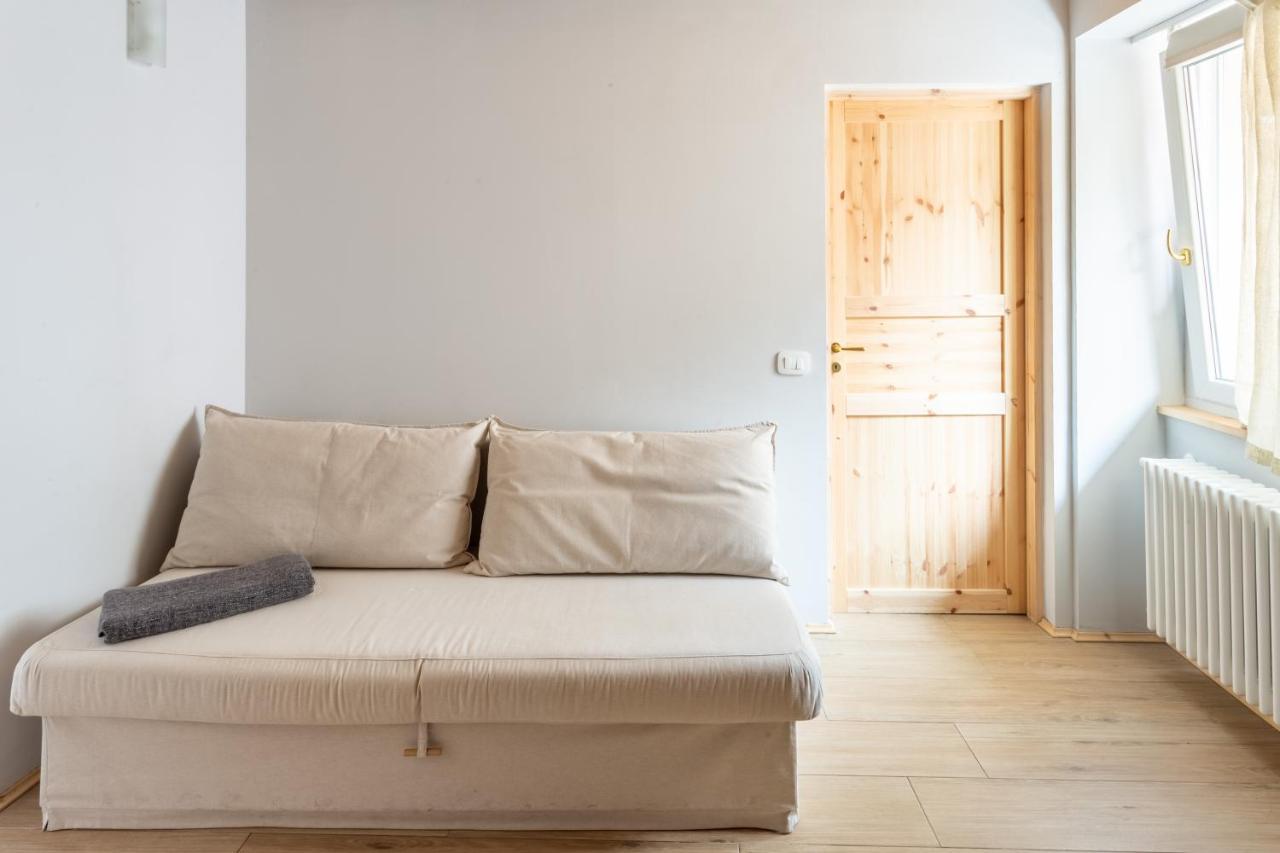 La Posteria By Icasamia It Apartment Orino Exterior photo