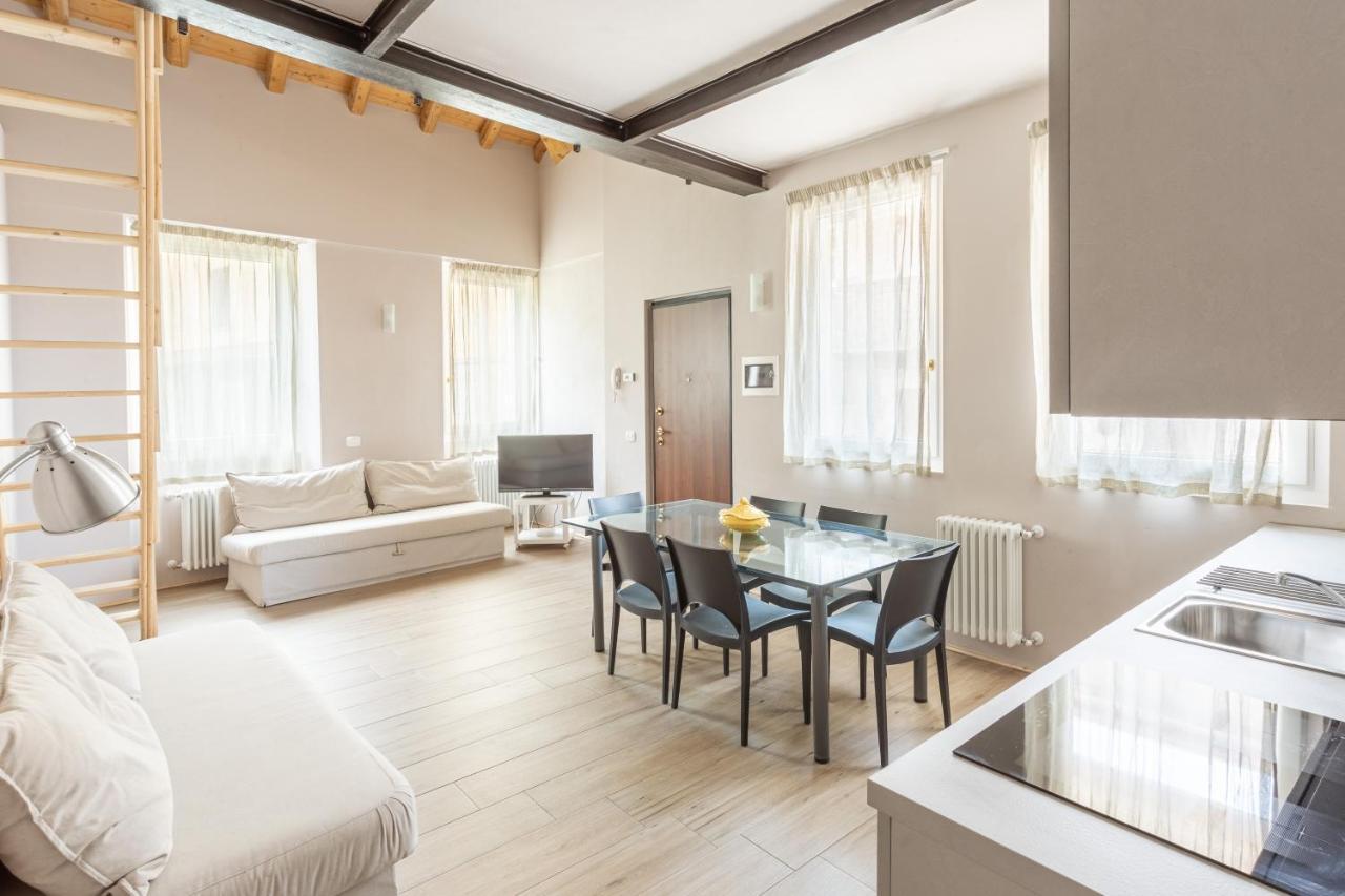 La Posteria By Icasamia It Apartment Orino Exterior photo