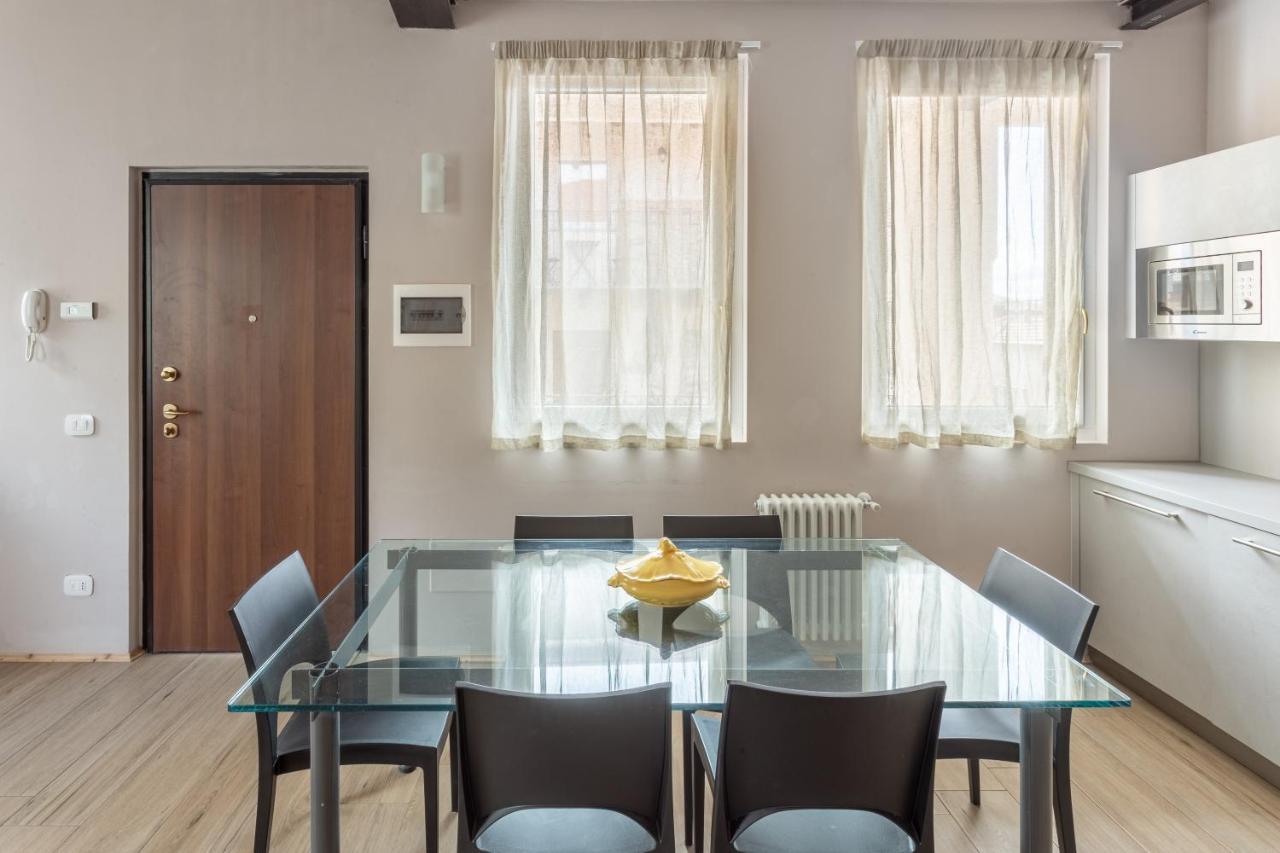 La Posteria By Icasamia It Apartment Orino Exterior photo
